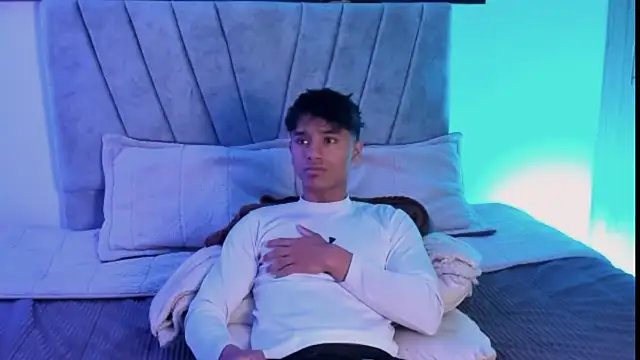 ZYZZ1312 online show from 17, 10, 2025