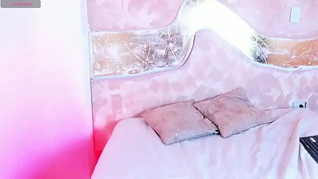 MONIK FOX CR online show from 20, 10, 2025