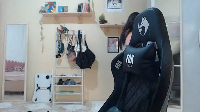 ayanahot  online show from 24, 2, 2026