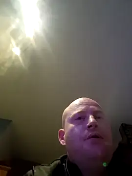 svenni2525 online show from 22, 10, 2025