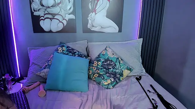 Snapshot of Zara_Snow chatting on 20, 11, 2025 Zara Snow online show from 20, 11, 2025