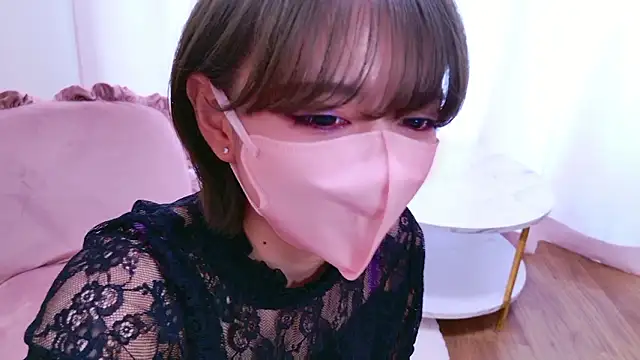 Azusa DoMybest online show from 3, 11, 2025