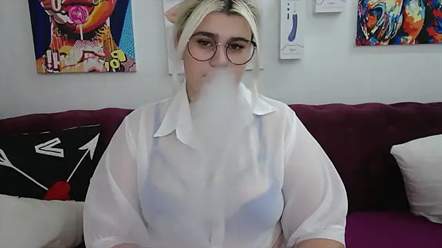 Amber Monro online show from 24, 9, 2025