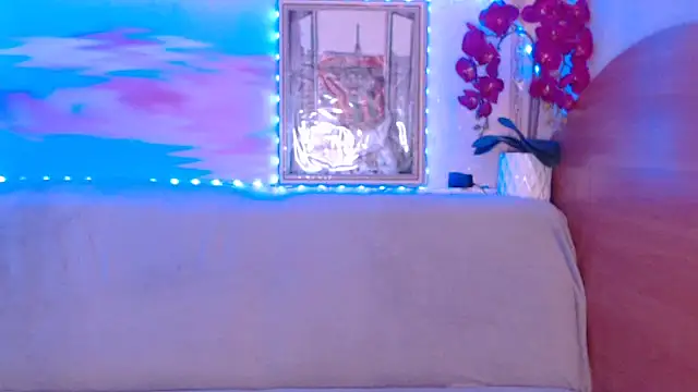 Snapshot of LucyStella8888 chatting on 30, 11, 2025 LucyStella8888 online show from 30, 11, 2025