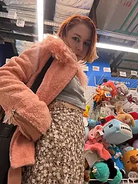 RosieSecret online show from 3, 11, 2025