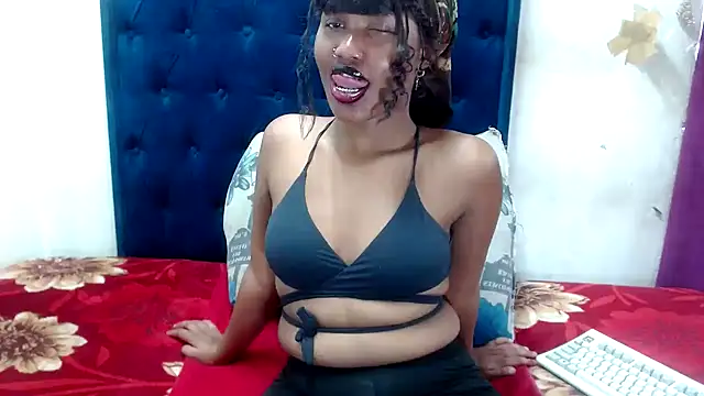 BUNNYCHOWX28 online show from 11, 11, 2025