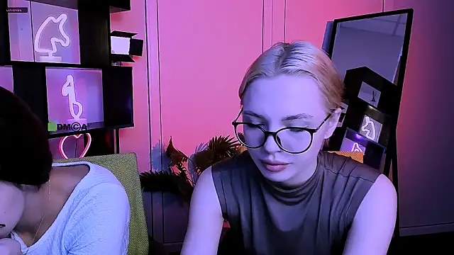 rose style online show from 11, 11, 2025