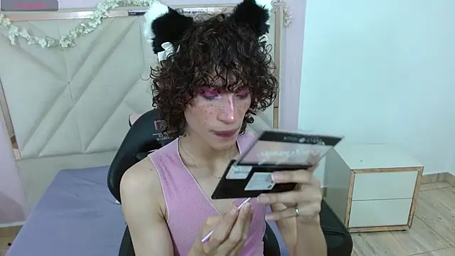 Snapshot of Chipi_tay chatting on 5, 11, 2025 Chipi tay online show from 5, 11, 2025