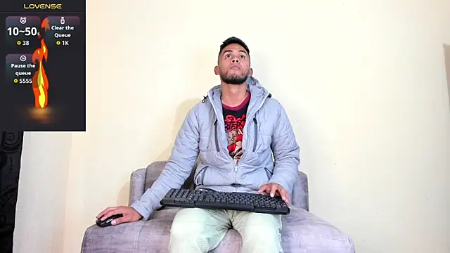 Snapshot of kaifas_dirty chatting on 8, 10, 2025 kaifas dirty online show from 8, 10, 2025