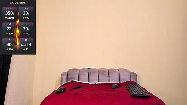 Snapshot of kaifas_dirty chatting on 25, 10, 2025 kaifas dirty online show from 25, 10, 2025