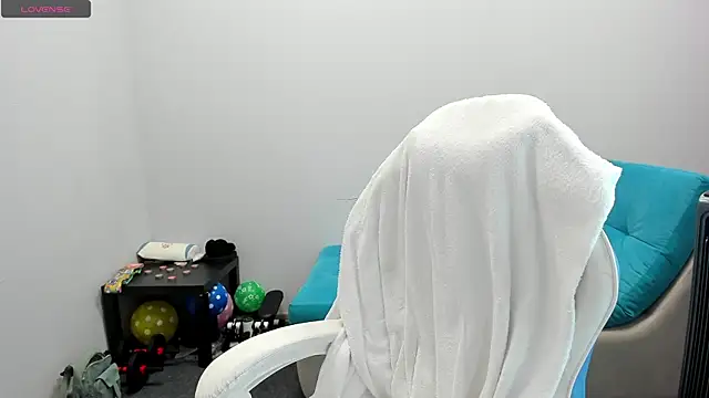 Snapshot of juliamurr_18 chatting on 29, 10, 2025 juliamurr 18 online show from 29, 10, 2025