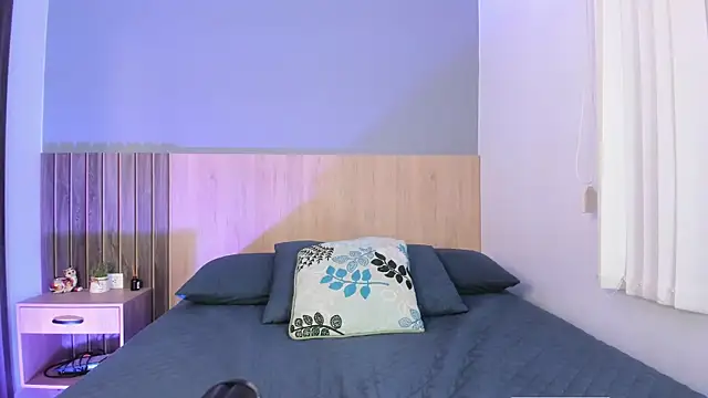  Ashly 77 online show from 3, 10, 2025