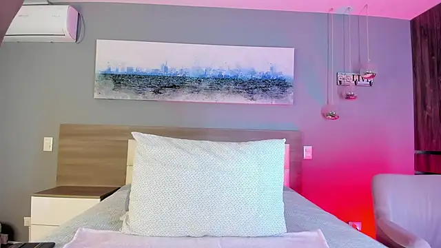  Ashly 77 online show from 26, 10, 2025