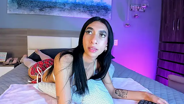  Ashly 77 online show from 23, 11, 2025