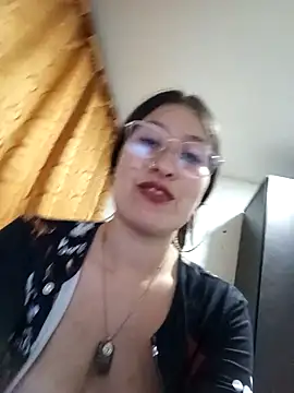 Alissa Monroe  online show from 13, 9, 2025