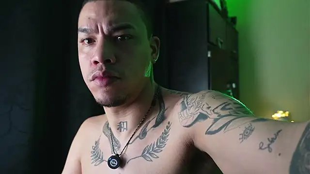 AlphaMasterXxx online show from 16, 3, 2026