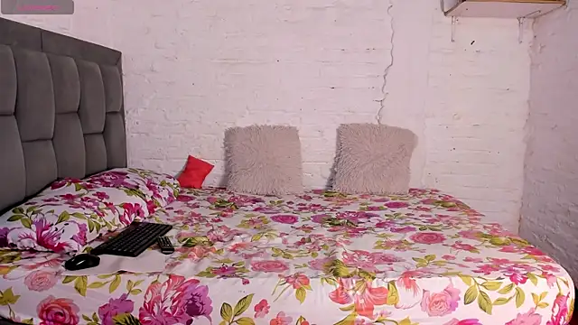 fire lovex online show from 4, 2, 2026