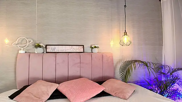 im sofii18 online show from 10, 10, 2025