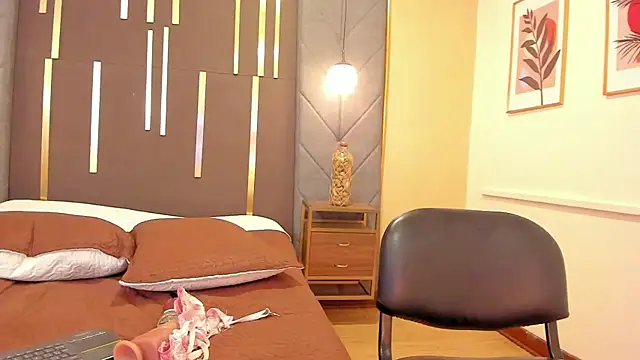 Snapshot of OliviGrace chatting on 19, 9, 2025 OliviGrace online show from 19, 9, 2025