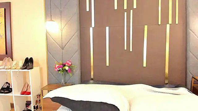 Snapshot of OliviGrace chatting on 29, 10, 2025 OliviGrace online show from 29, 10, 2025