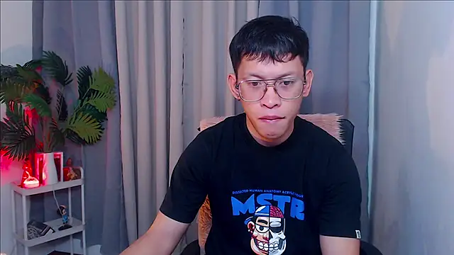 Snapshot of pinkcock_froi2305 chatting on 23, 9, 2025 pinkcock froi2305 online show from 23, 9, 2025