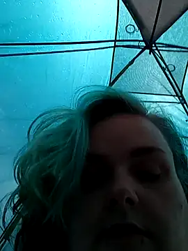 Snapshot of PainPriness chatting on 17, 10, 2025 PainPriness online show from 17, 10, 2025