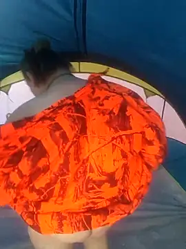 Snapshot of PainPriness chatting on 28, 10, 2025 PainPriness online show from 28, 10, 2025