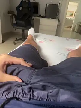 Snapshot of Novinho16cmz chatting on 22, 9, 2025 Novinho16cmz online show from 22, 9, 2025