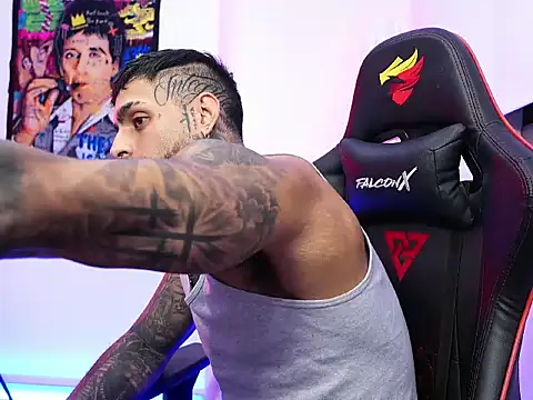 logan hugh8 online show from 22, 10, 2025