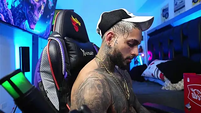 logan hugh8 online show from 8, 2, 2026