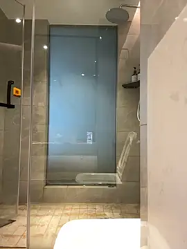 coco-o online show from 8, 11, 2025