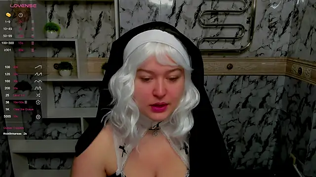 HelenHartt online show from 28, 10, 2025