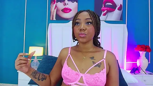 AngelaRoberts online show from 17, 9, 2025