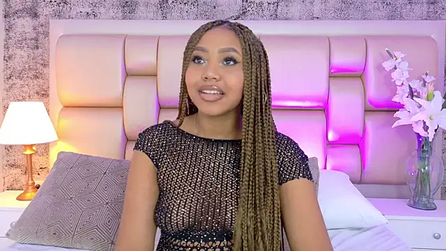 Snapshot of AngelaRoberts chatting on 11, 2, 2026 AngelaRoberts online show from 11, 2, 2026