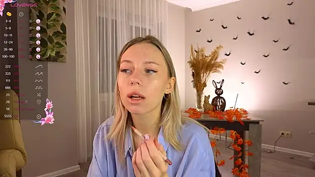 Snapshot of NyxaThorn chatting on 1, 11, 2025 NyxaThorn online show from 1, 11, 2025