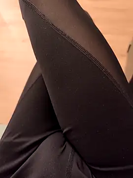 luckylover2024 online show from 5, 3, 2026