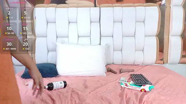 Snapshot of Daddyfavouritegirl chatting on 18, 11, 2025 Daddyfavouritegirl online show from 18, 11, 2025