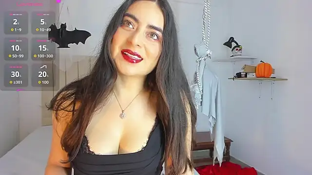 sashaa petit online show from 21, 10, 2025