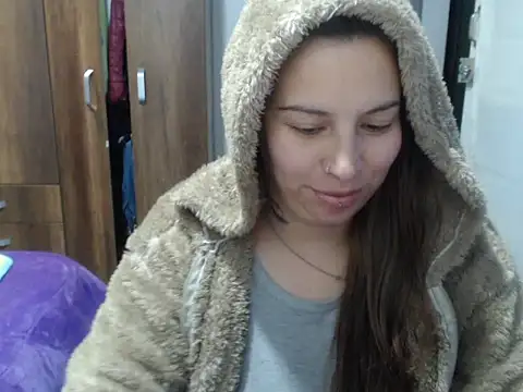 cloequeen15 online show from 23, 10, 2025