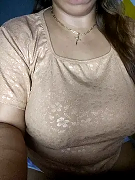 Snapshot of lady_rosie chatting on 7, 3, 2026 lady rosie online show from 7, 3, 2026