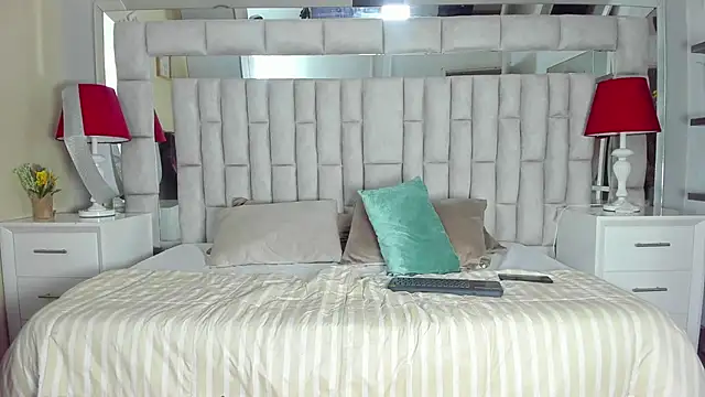 Snapshot of college_muscle_ass1 chatting on 28, 10, 2025 college muscle ass1 online show from 28, 10, 2025