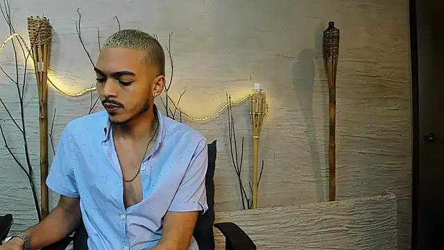 Snapshot of MarcusRain_ chatting on 13, 2, 2026 MarcusRain online show from 13, 2, 2026