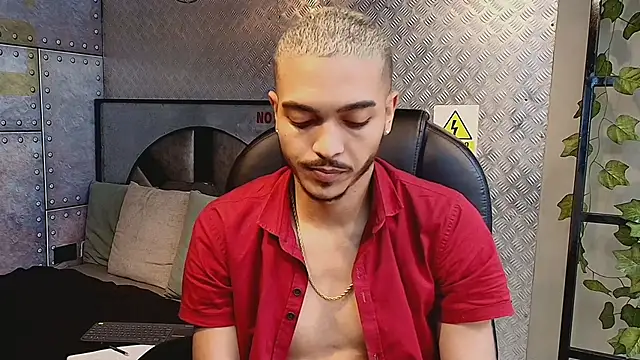 Snapshot of MarcusRain_ chatting on 14, 2, 2026 MarcusRain online show from 14, 2, 2026