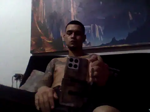 Snapshot of gaeldavid chatting on 29, 10, 2025 gaeldavid online show from 29, 10, 2025