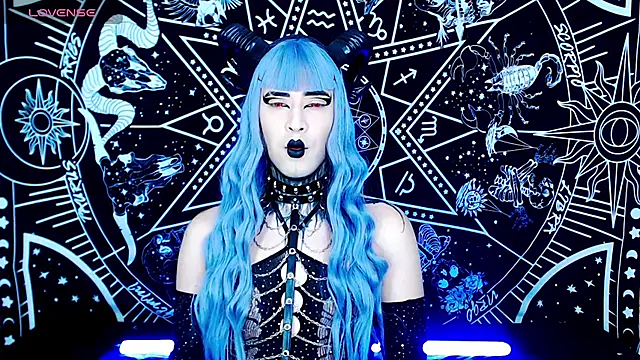 Snapshot of naomi_satan chatting on 9, 10, 2025 naomi satan online show from 9, 10, 2025