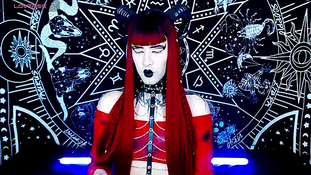 Snapshot of naomi_satan chatting on 14, 10, 2025 naomi satan online show from 14, 10, 2025