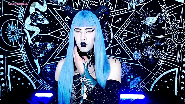 Snapshot of naomi_satan chatting on 21, 10, 2025 naomi satan online show from 21, 10, 2025