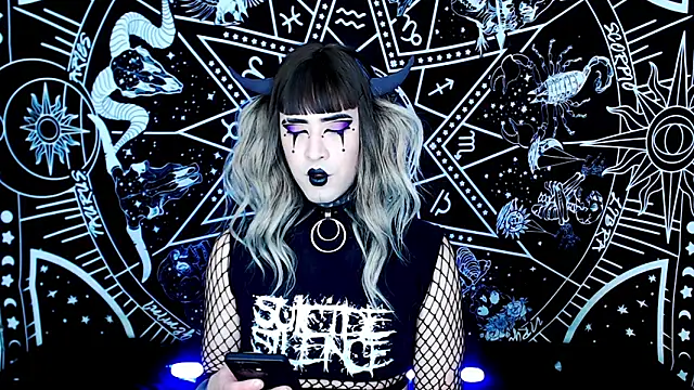 Snapshot of naomi_satan chatting on 14, 11, 2025 naomi satan online show from 14, 11, 2025