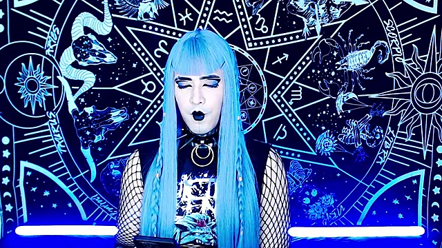 Snapshot of naomi_satan chatting on 21, 11, 2025 naomi satan online show from 21, 11, 2025