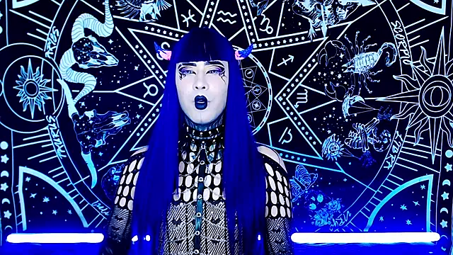 Snapshot of naomi_satan chatting on 22, 11, 2025 naomi satan online show from 22, 11, 2025